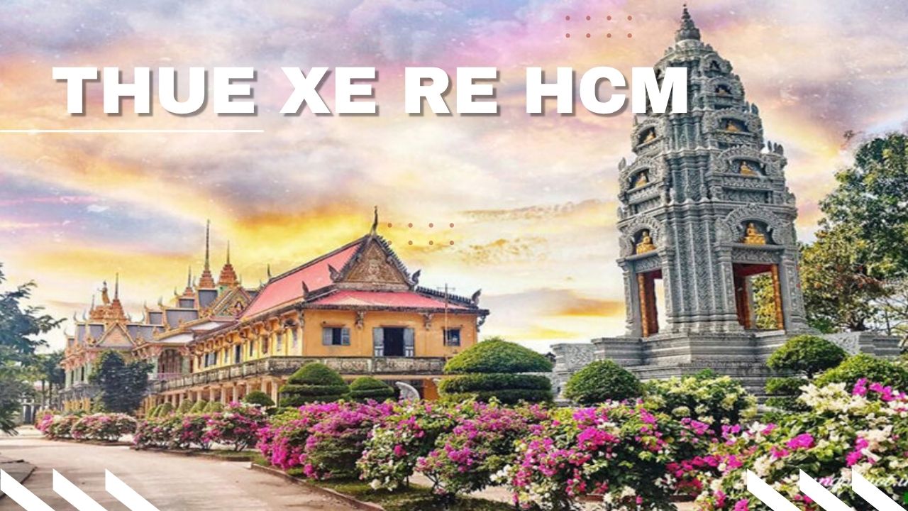 Xe 16 chỗ Solati/Transit đang đón đoàn hành hương tại Sóc Trăng, minh họa dịch vụ Thuê Xe Đi Sóc Trăng cho đoàn tham quan, lễ bái.